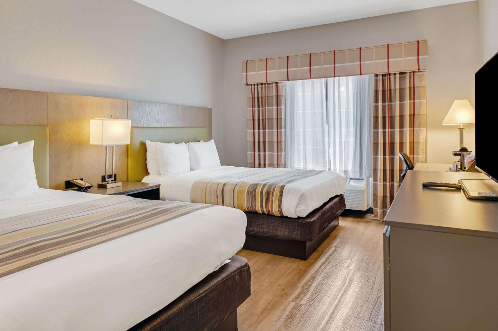 Country Inn & Suites By Radisson, Grand Rapids Airport, Mi Екстериор снимка